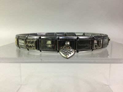 Lot 689 - NOMINATION BRACELET