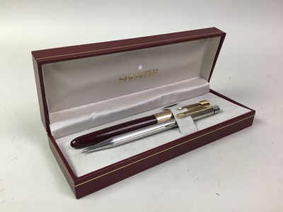 Lot 690 - PARKER FOUNTAIN PEN