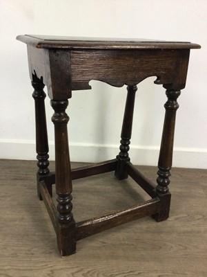 Lot 726 - OAK JOINT STOOL