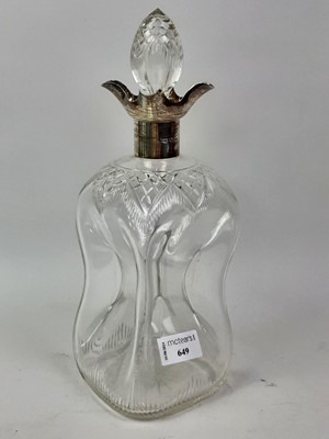 Lot 649 - GLASS DECANTER