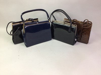 Lot 751 - COLLECTION OF VINTAGE HANDBAGS