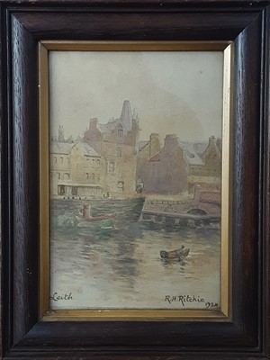 Lot 68 - R H RITCHIE (SCOTTISH 20TH CENTURY)