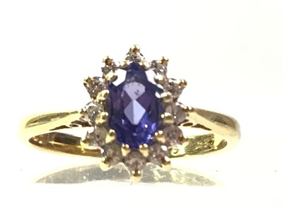 Lot 1 - TANZANITE AND DIAMOND CLUSTER RING