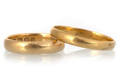 Lot 605 - TWO GOLD WEDDING BANDS