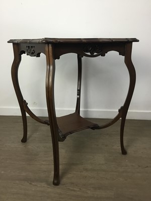Lot 166 - MAHOGANY WINDOW TABLE