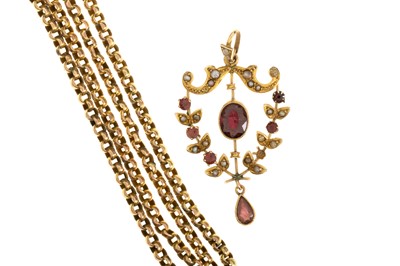 Lot 621 - GARNET AND SEED PEARL HOLBEIN