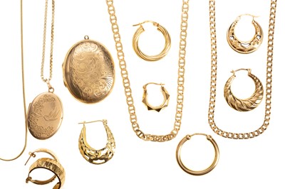 Lot 682 - COLLECTION OF GOLD ITEMS