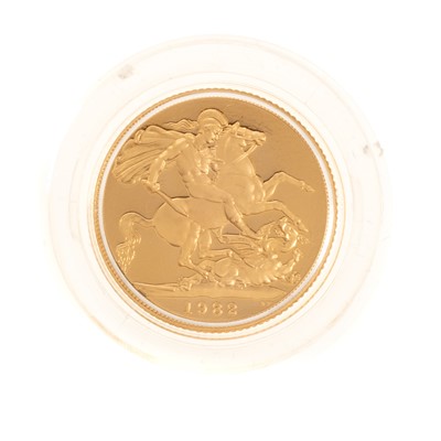 Lot 95 - ELIZABETH II GOLD PROOF SOVEREIGN