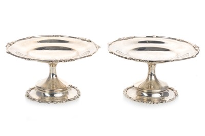 Lot 804 - PAIR OF EDWARDIAN SILVER COMPORTS