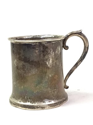 Lot 533 - GROUP OF SILVER ITEMS
