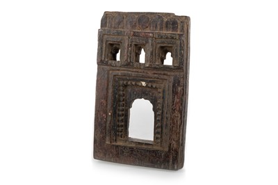 Lot 1202 - JHAROKHA STYLE WOODEN MIRROR