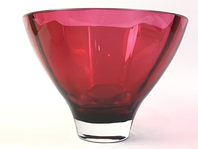 Lot 607 - DARTINGTON'S CRYSTAL VASE AND BOWL