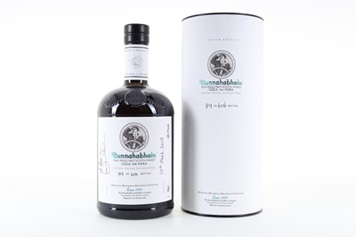 Lot 302 - BUNNAHABHAIN 2003 SGEUL NA MARA FEIS ILE 2013