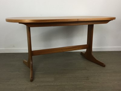 Lot 691 - RETRO TEAK DINING TABLE AND SIX CHAIRS