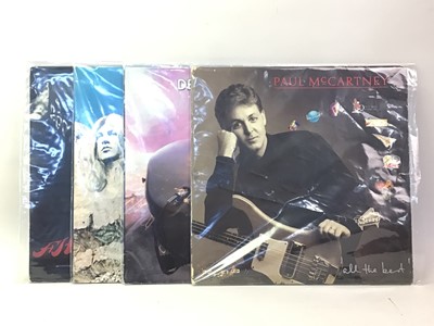 Lot 724 - GROUP OF VINYL RECORDS