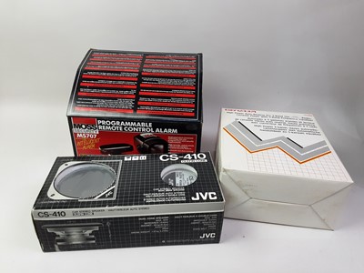 Lot 757 - GENNEXXA CAR RADIO CASSETTE PLAYER