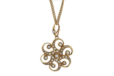 Lot 403 - SEED PEARL PENDANT