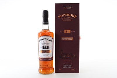 Lot 32 - BOWMORE 21 YEAR OLD CHATEAU LAGRANGE