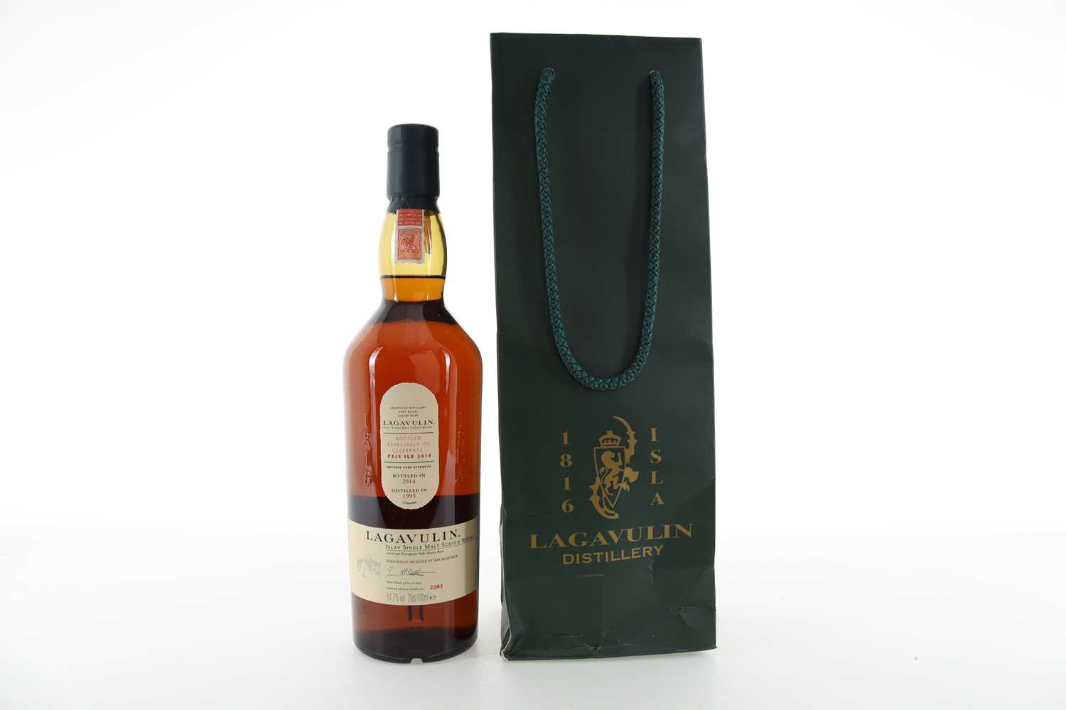 Lot 41 - LAGAVULIN 1995 FEIS ILE 2014