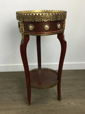 Lot 1434 - FRENCH MAHOGANY CIRCULAR TABLE