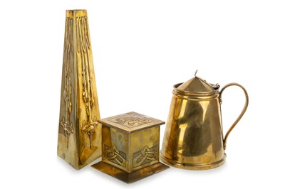 Lot 441 - ARTS & CRAFTS BRASS INKWELL