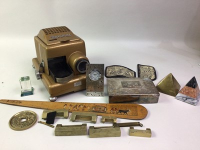 Lot 14 - VINTAGE PAXIMAT PROJECTOR