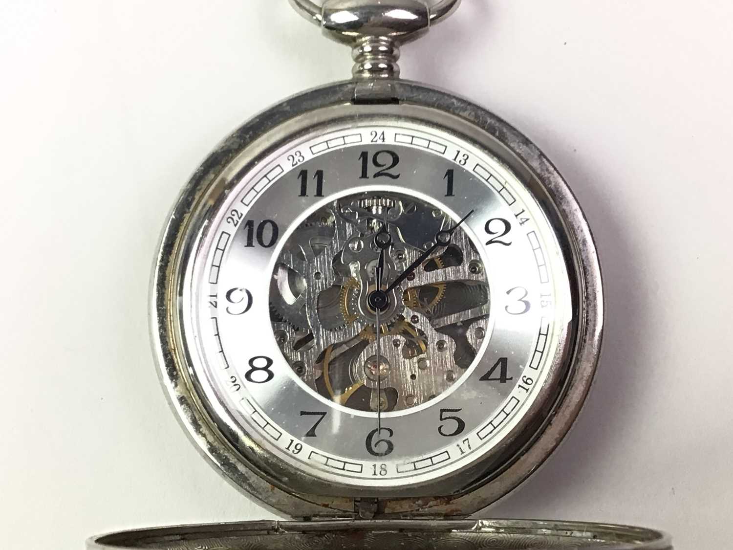 Lot 26 - THOMAS DALVEY POCKET WATCH