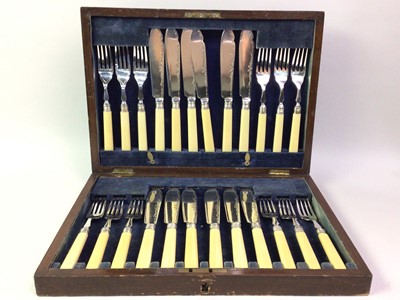 Lot 121 - SET OF TWELVE PLATED FISH KNIVES AND TWELVE FORKS