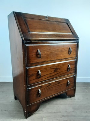 Lot 118 - OAK BUREAU