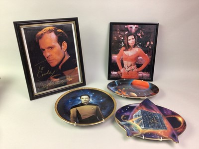 Lot 62 - GROUP OF STAR TREK ITEMS