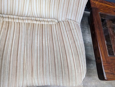 Lot 464 - GEOFFREY HARCOURT FOR ARTIFORT, PAIR OF 975 SWIVEL LOUNGE CHAIRS