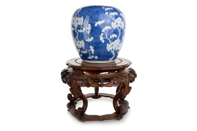 Lot 1211 - CHINESE BLUE AND WHITE GINGER JAR