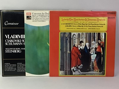 Lot 328 - GROUP OF VINYL ALBUMS