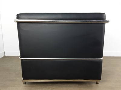 Lot 281 - LE CORBUSIER STYLE LC2 ARMCHAIR