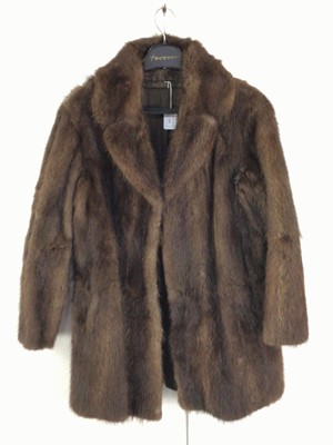 Lot 339 - LADY'S MUSQUASH FUR COAT