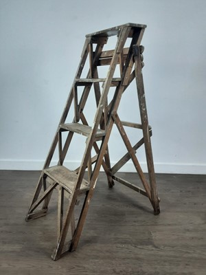 Lot 309 - SET OF WOODEN STEP LADDERS