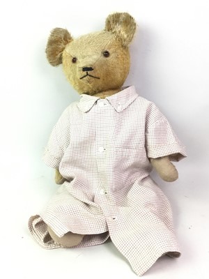 Lot 249a - VINTAGE TEDDY BEAR