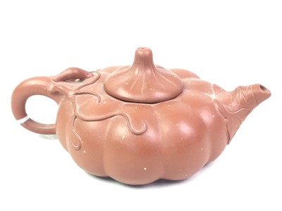 Lot 259 - CHINESE YIXING TEAPOT