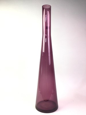 Lot 457 - TALL AMETHYST GLASS VASE