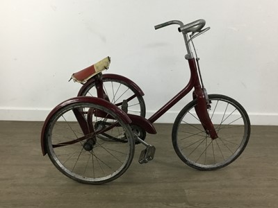 Lot 544 - VINTAGE TRICYCLE