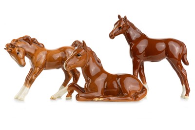 Lot 1466 - BESWICK, GROUP OF THREE FOAL FIGURES