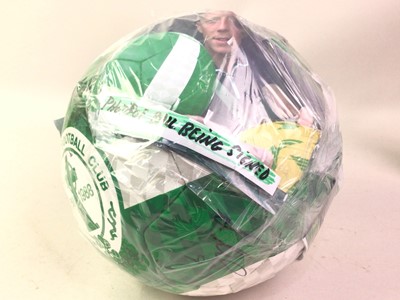 Lot 804 - CELTIC FOOTBALL CLUB TEAM SIGNED FOOTBALL