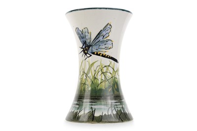 Lot 1562 - EDWIN SANDLAND FOR WEMYSS BEAKER VASE