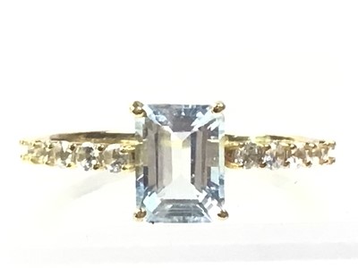 Lot 9 - COLLECTION OF AQUAMARINE JEWELLERY