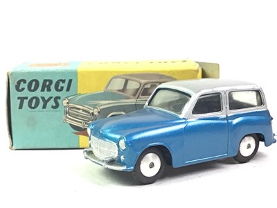 Lot 223 - CORGI TOYS, HILLMAN HUSKY DIECAST CAR