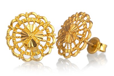 Lot 451 - PAIR OF HIGH CARAT GOLD EARRINGS