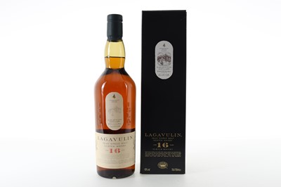 Lot 109 - LAGAVULIN 16 YEAR OLD