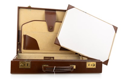 Lot 863 - PAPWORTH EVERARD ATTACHÉ CASE