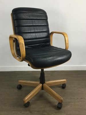 Lot 53 - VINTAGE SWIVEL CHAIR