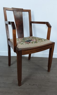 Lot 59 - ART DECO OAK CHAIR